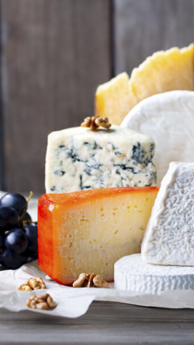 How to Match the Cheese of Your Holiday Table