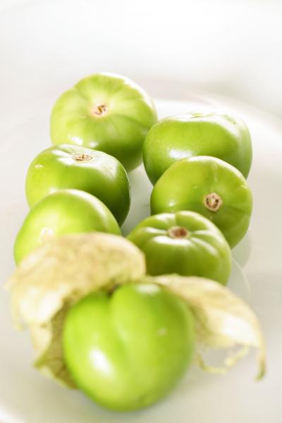 Tomatillo (lb.)