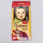 Alenka Chocolate Almond 90g