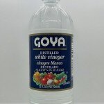 Goya White Vinegar 946mL.