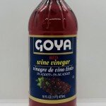 Goya Wine Vinegar 473mL.