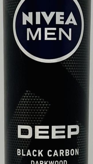 Nivea Deep Black Carbon Darkwood 150mL.