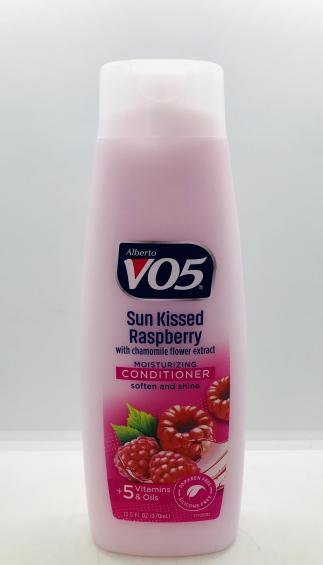 VO5 Sun Kissed Raspberry Conditioner 370ml