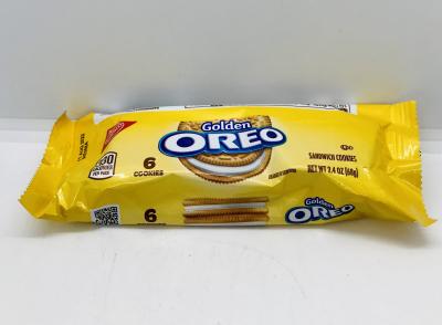 Golden OREO Sandwich Cookies 68g.