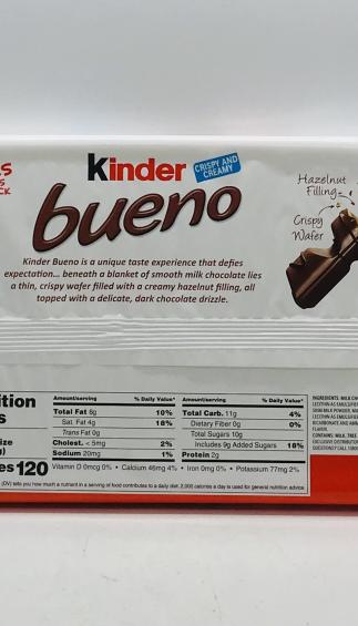 Kinder Bueno Crispy Creamy Chocolate Bar 215g.