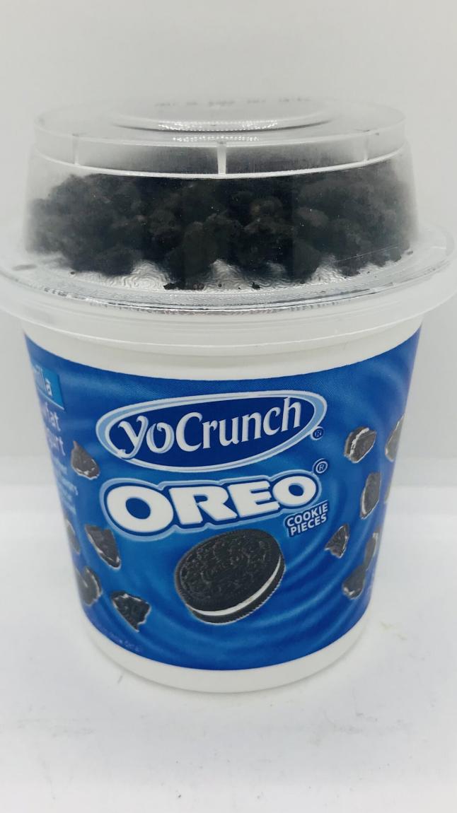 Yo Crunch Oreo Lowfat yogurt Vanilla 6 OZ