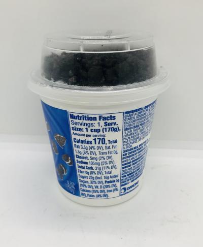 Yo Crunch Oreo Lowfat yogurt Vanilla 6 OZ