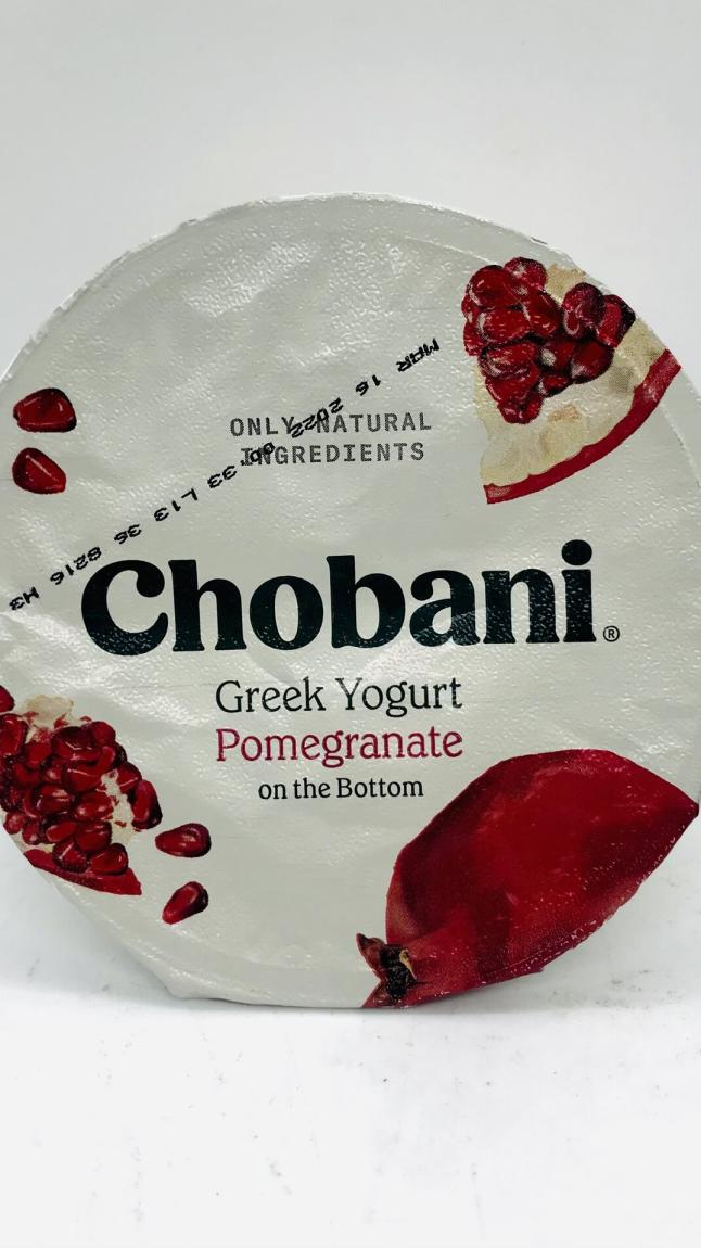 Chobani Greek Yogurt Pomegranate 150g.