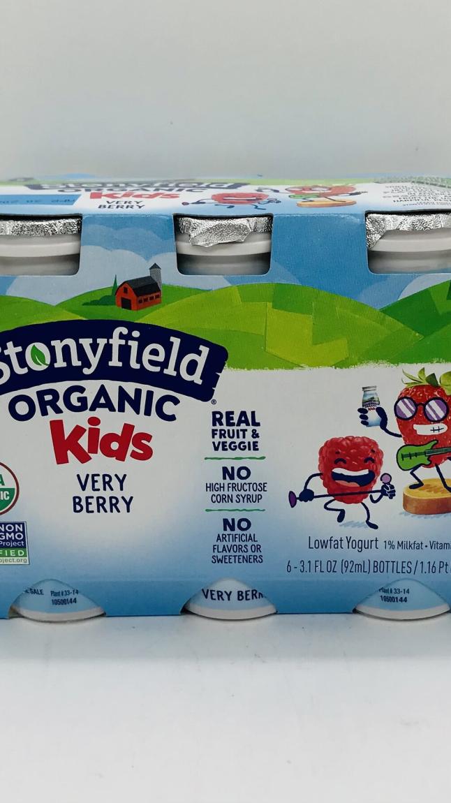 Stonyfield Organic probiotic very berry smoothie 552mL.