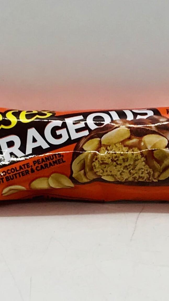 Reese's Nutrageous Milk Chocolate 47g.