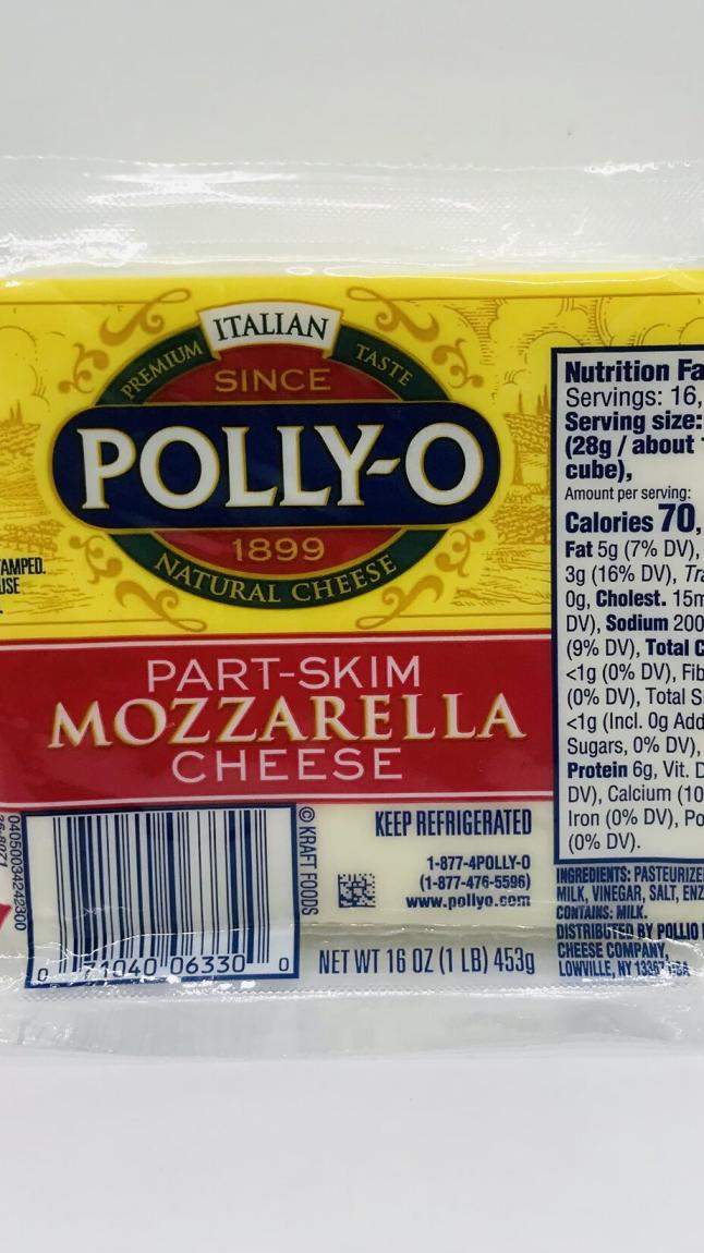 Polly-O Mozzarella  Part skim 453g.