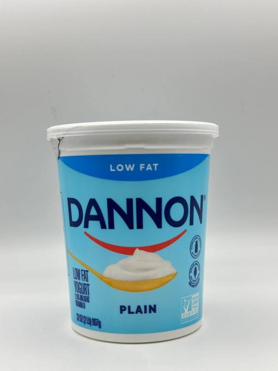 DANNON LOW FAT PLAIN YOGURT  907G